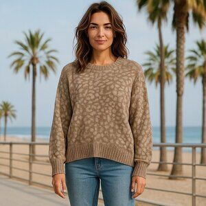 ANDTHEWAY Gold Foil Leopard Print Tan Sweater Size M/Large Preppy Cozy Artsy Y2K